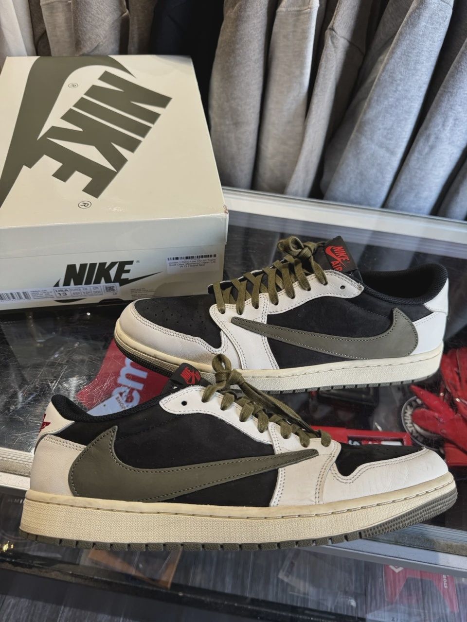 Air Jordan 1 Retro Low Original SP Travis Scott Olive (Women's) • Pre-Owned [7719]