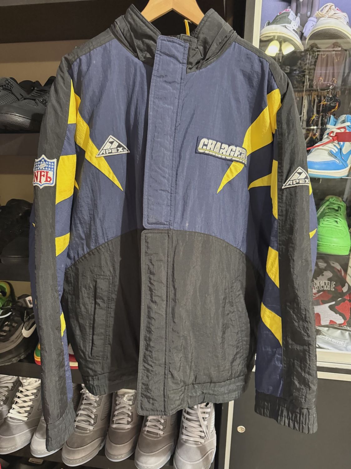 Apex Chargers jacket • Pre-Owned [6348], Clothing Size: XL, Product Condition: Pre-Owned