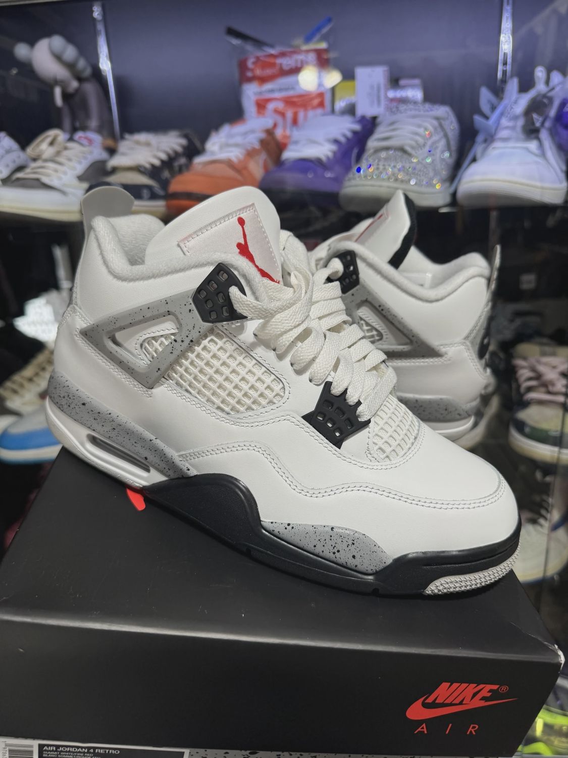 Air Jordan 4 Retro White Cement (2025) • Pre-Owned [5415]