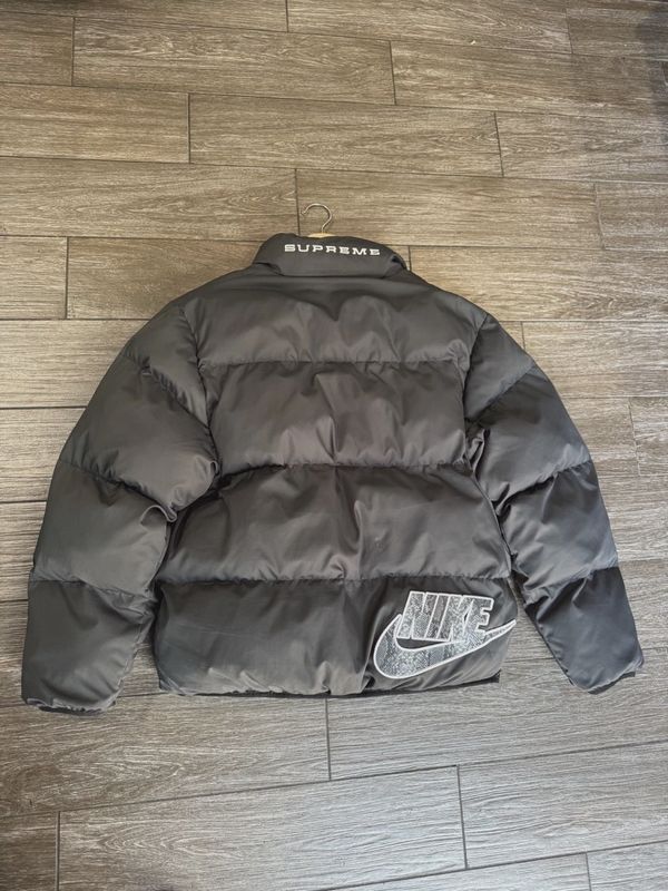 Supreme Nike Puffer Jacket • Pre-Owned [8662]