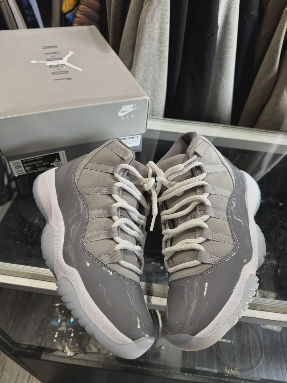 Air Jordan 11 Retro Cool Grey (2021) • Pre-Owned [9725]