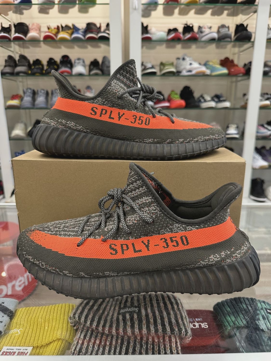 adidas Yeezy Boost 350 V2 Carbon Beluga • Pre-Owned [0841]