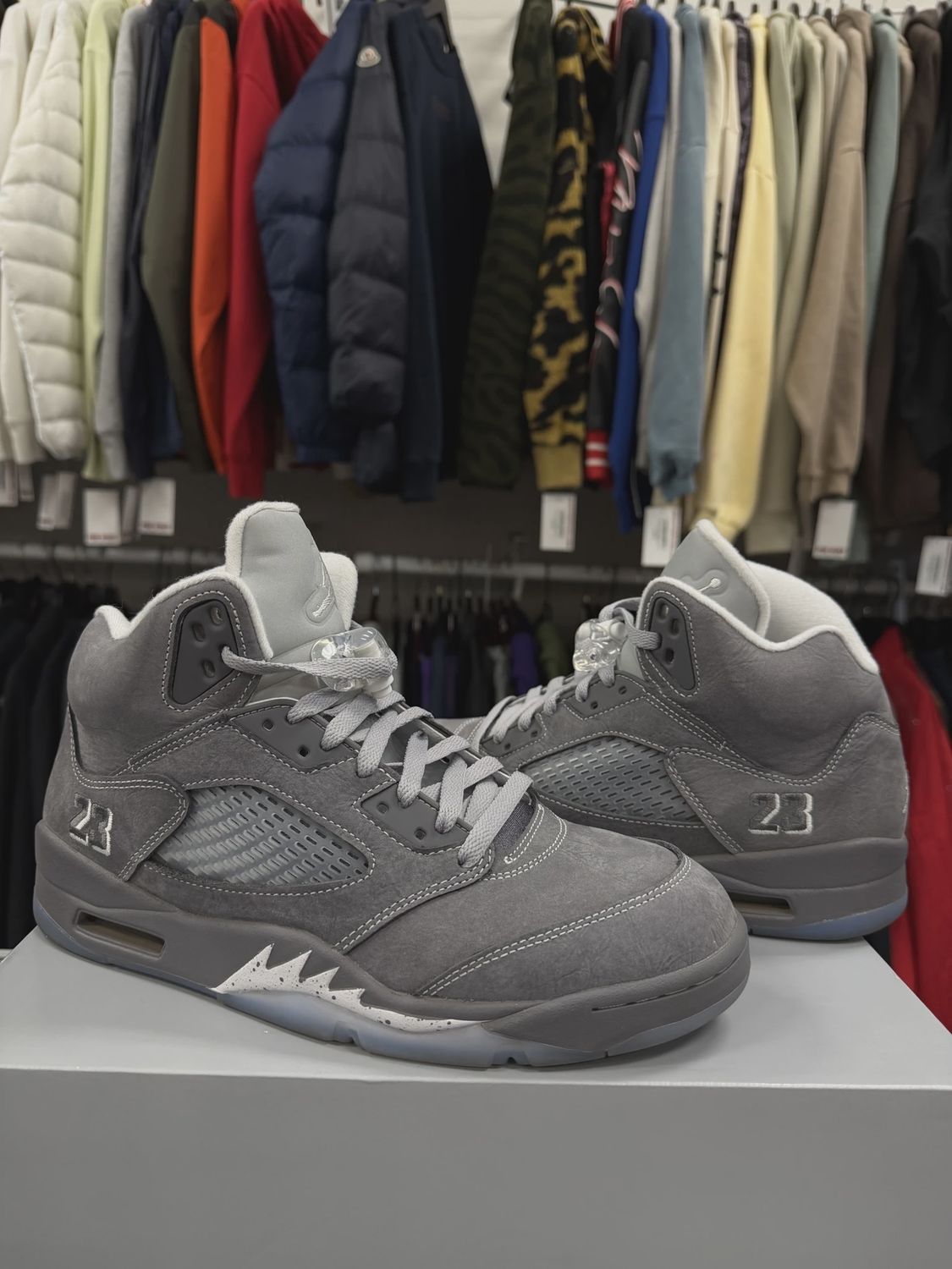 Air Jordan 5 Retro Wolf Grey (2026) • Pre-Owned [9077]