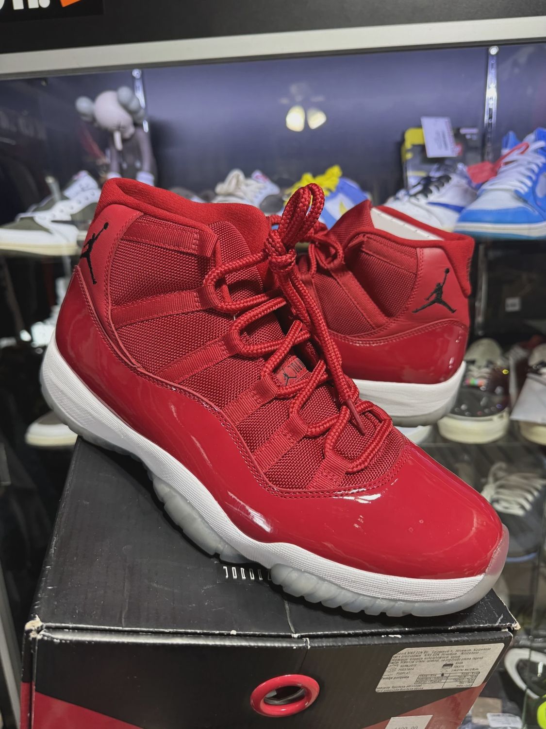 Air Jordan 11 Retro Win Like 96 • Pre-Owned [5355]