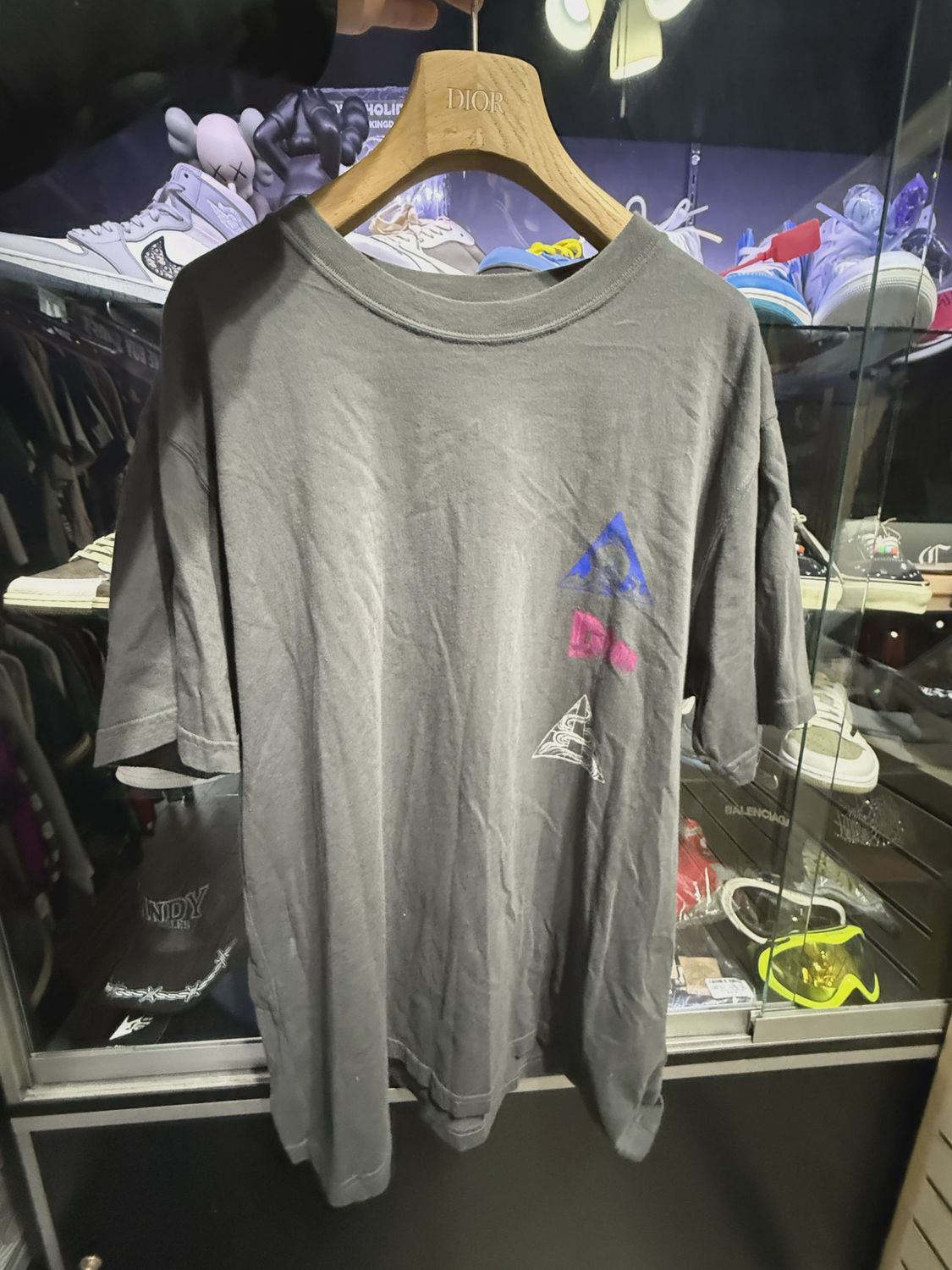 Dior Gray Back Logo Short Slee T-shirt • Pre-Owned [9106], Clothing Size: XL, Product Condition: Pre-Owned