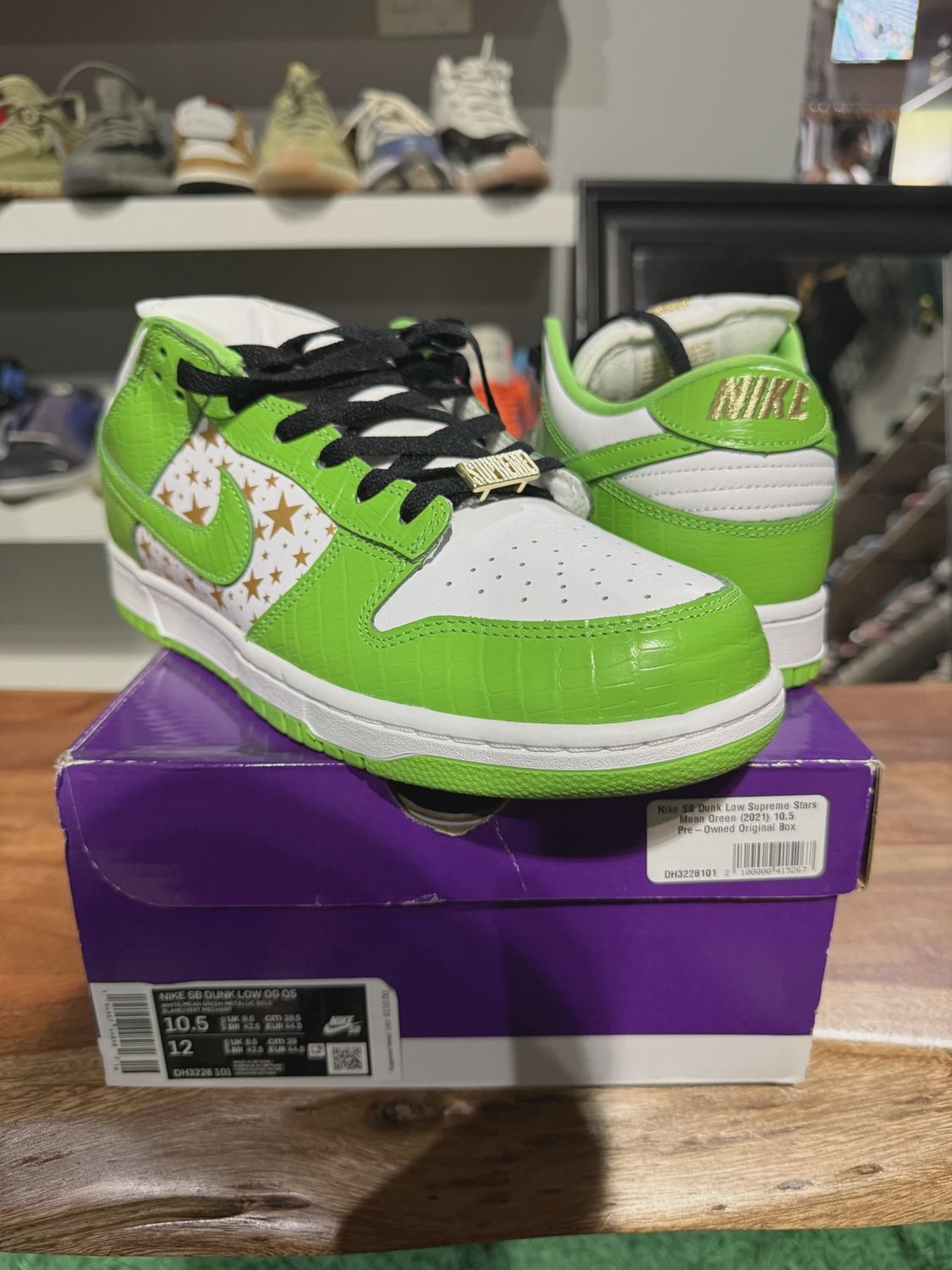 Nike SB Dunk Low Supreme Stars Mean Green (2021) • Pre-Owned [4581]