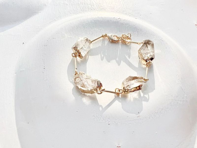 Eleva Crystal Gold Bracelet