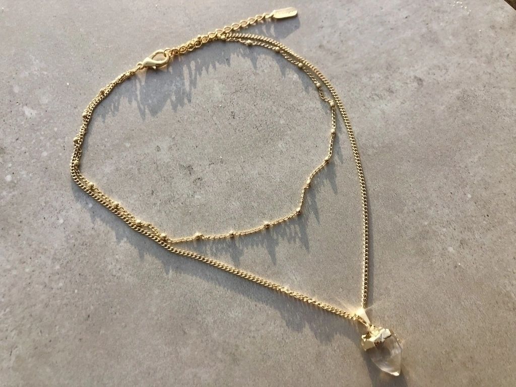 Kala Crystal Necklace Gold