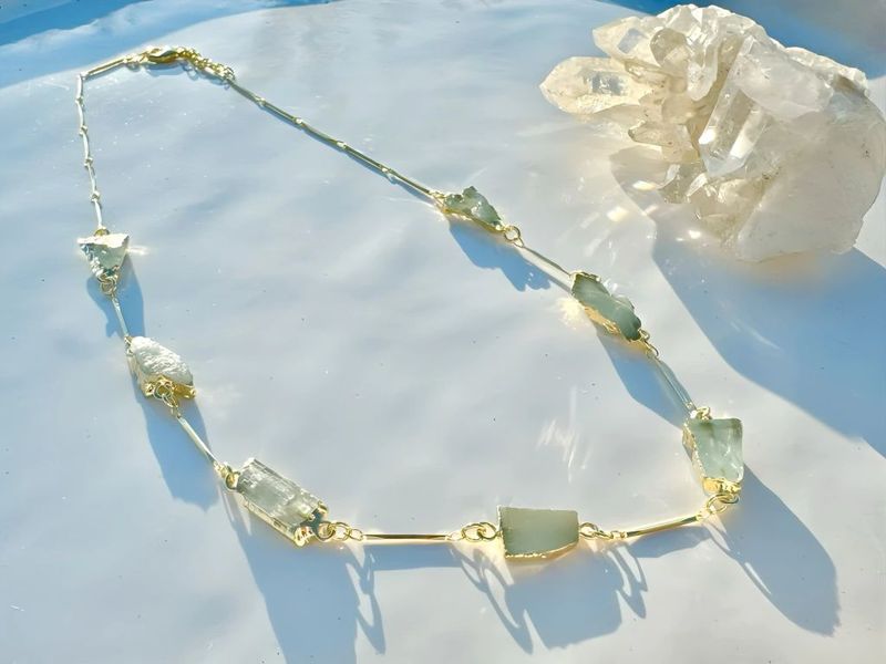 Colar Eleva água-marinha dourado