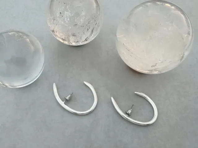 Noa Silver Hoop