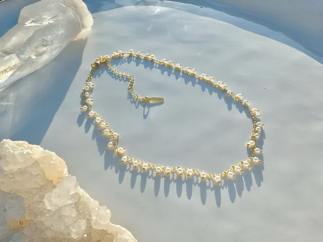 Bia Golden Pearl Choker