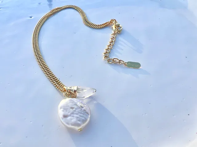 Brisa Baroque Pearl Necklace with Gold Crystal