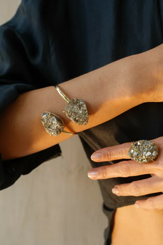 Ginza pyrite gold ring