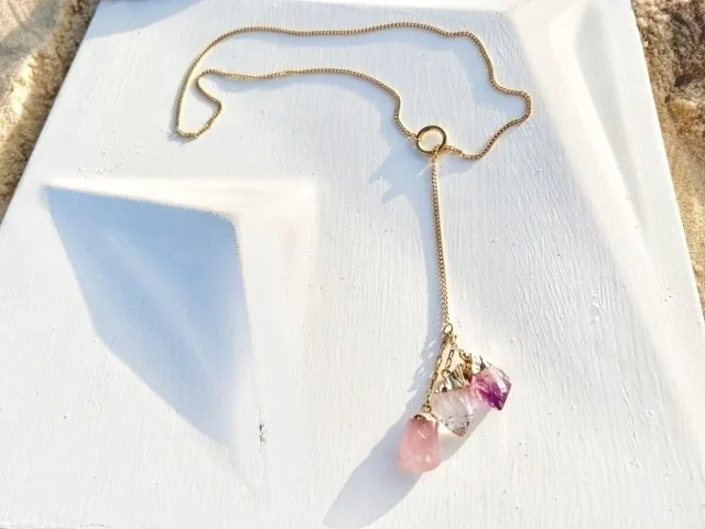 Gravatá gold amulet necklace