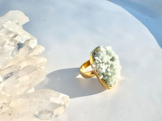 Sienna Green Quartz Gold Ring
