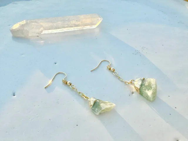 Joy Green Quartz Gold Earring