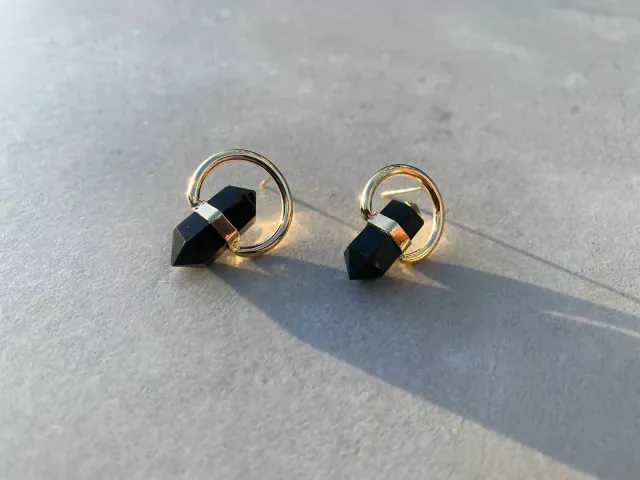 Vienna Golden Onyx Earrings