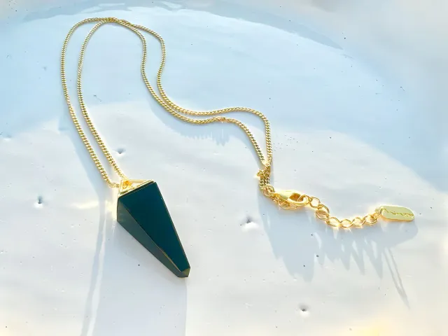 Golden Onyx Pendulum Necklace