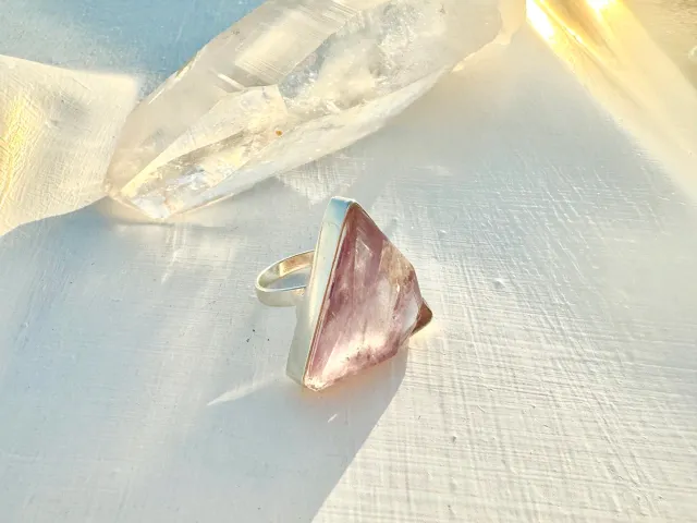 Silver Gaia Amethyst Ring