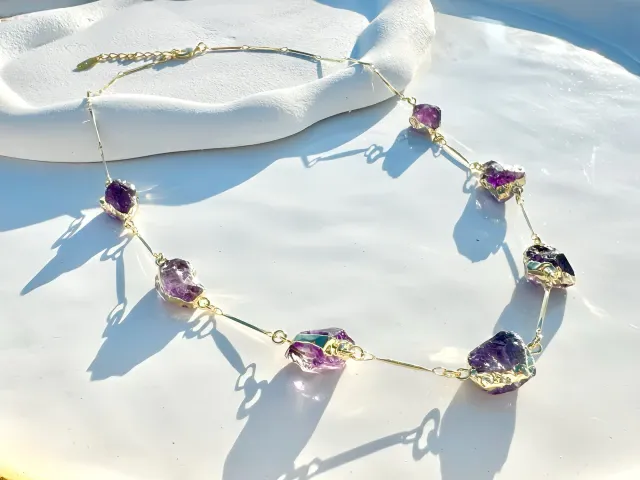 Eleva Amethyst Gold Necklace
