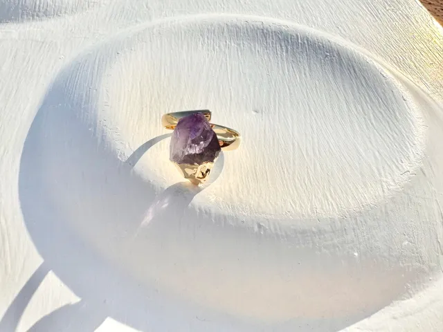 Joy Amethyst Gold Ring