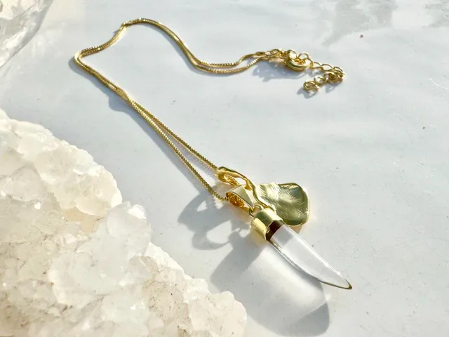 Naay Crystal Gold Necklace