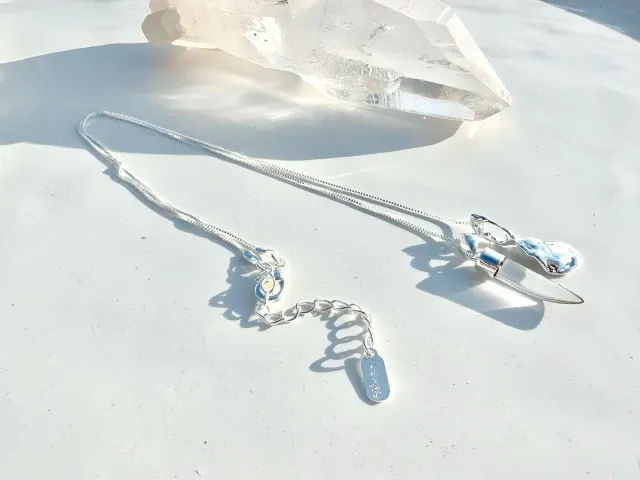 Naay Crystal Necklace