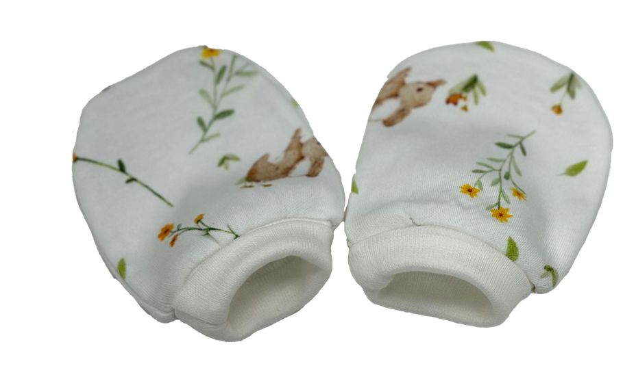 Imababy Mittens, Fabric: Bunny Bloom