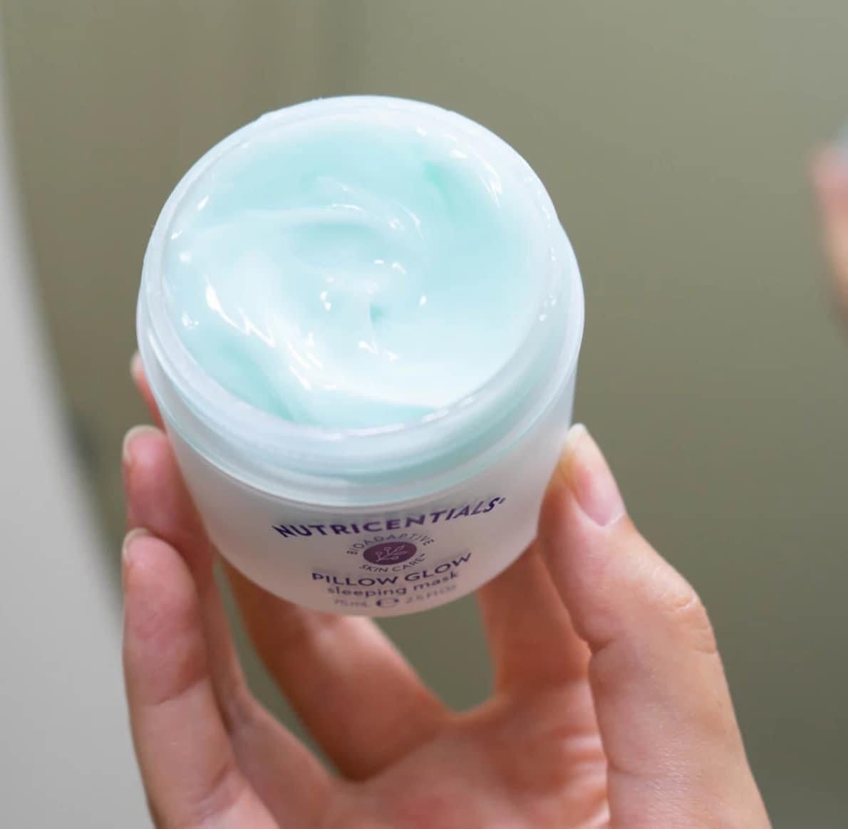 Pillow Glow Moisturizer Mask -Nutricentials- Great for ALL skin types