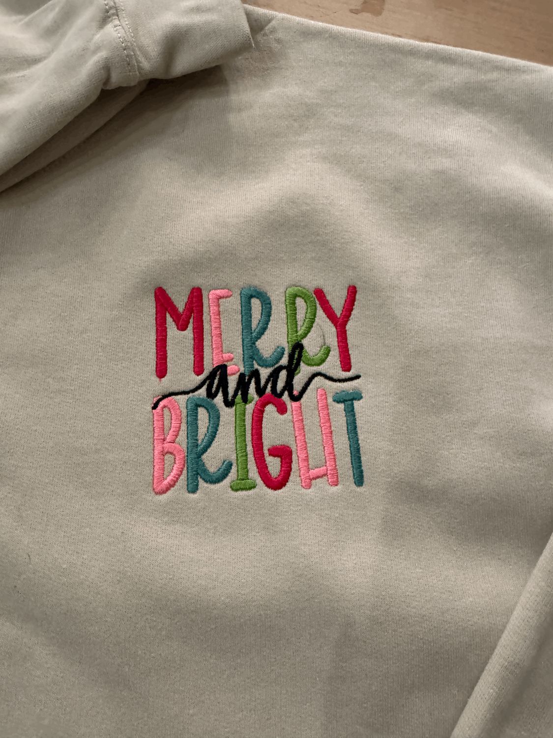 Merry &amp; Bright – Pocket Embroidery Tee / Long Sleeve / Sweatshirt