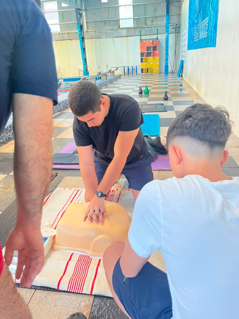Capacitación en RCP/DEA y STOP THE BLEED