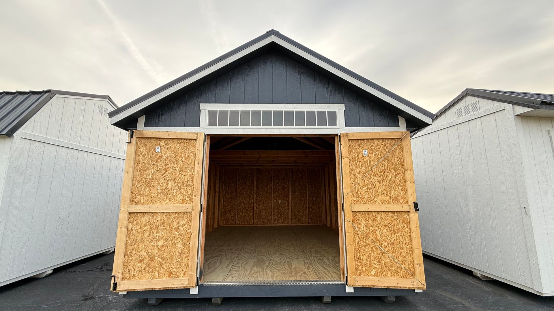 12x16 Deluxe Utility Shed #01504