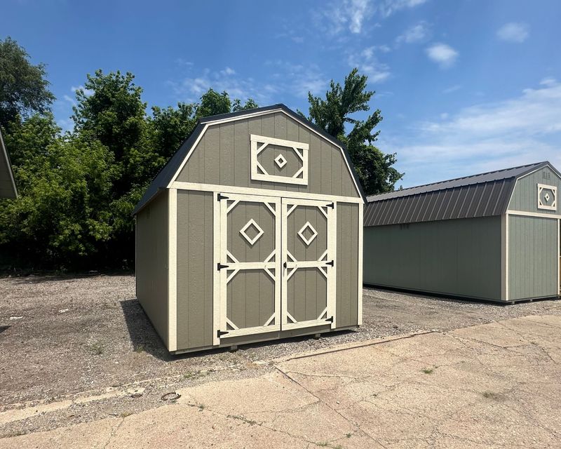 10x16 Lofted Barn #01681