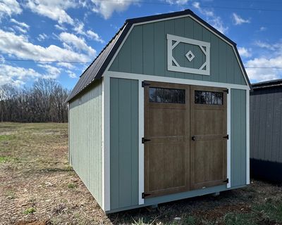 10x16 Lofted Barn #01721 10x16 Lofted Barn #01721