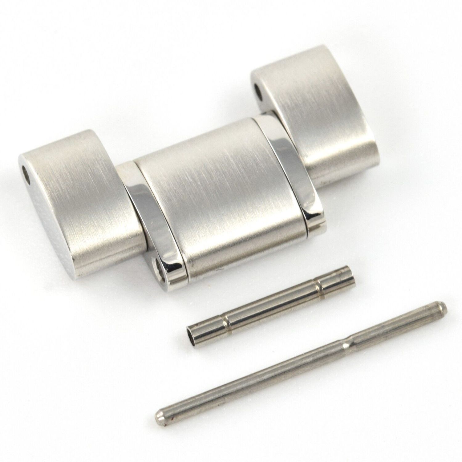 New genuine Omega Seamaster 1610/930 and 1612/932 stainless steel 18mm wide men’s watch strap bracelet link with pins – authentic Omega replacement part