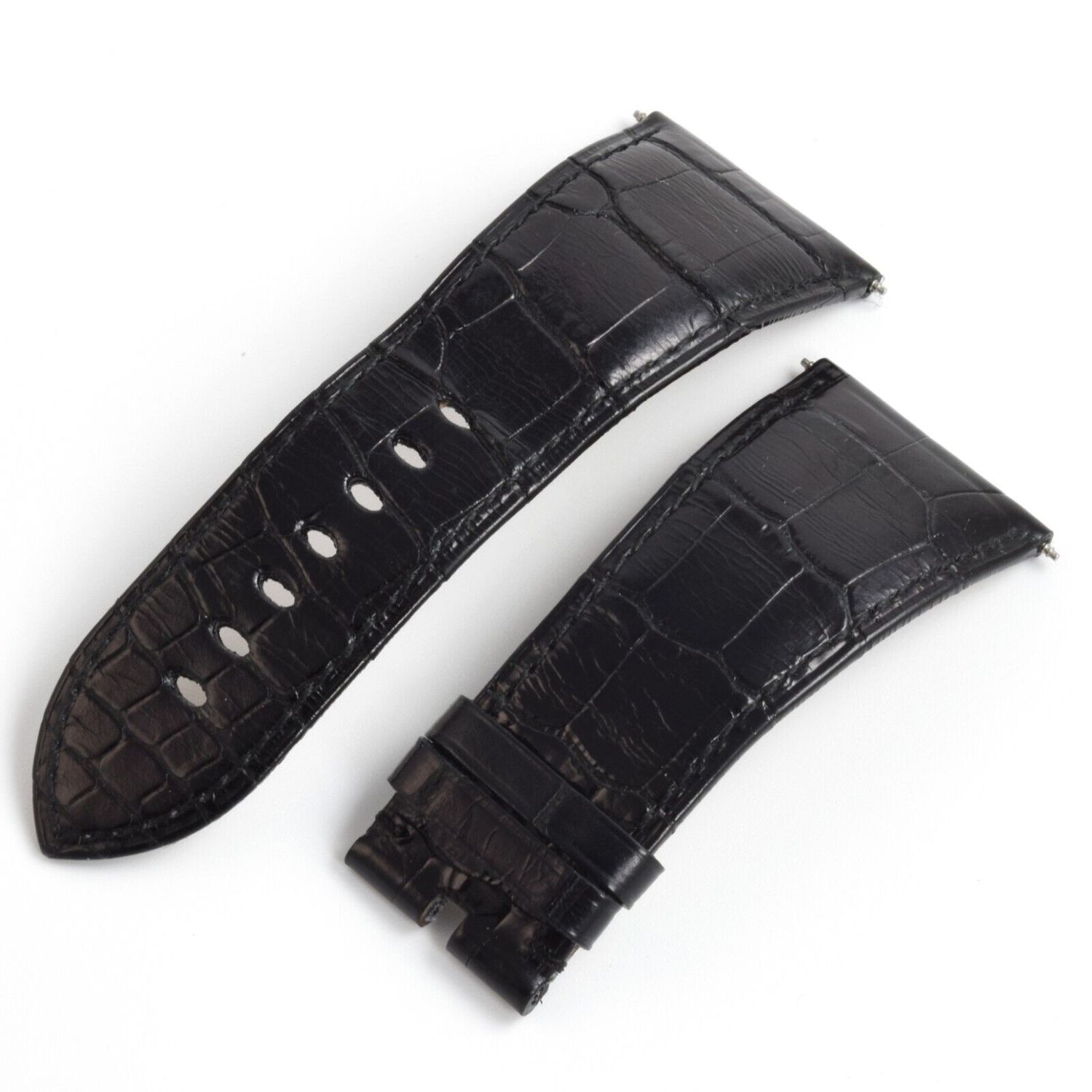 Genuine Cartier Tank Divan black alligator leather watch strap, 29mm to 22mm taper, designed for Cartier models 2600, 2602, and 2612 – authentic replacement with pre-installed spring bars.