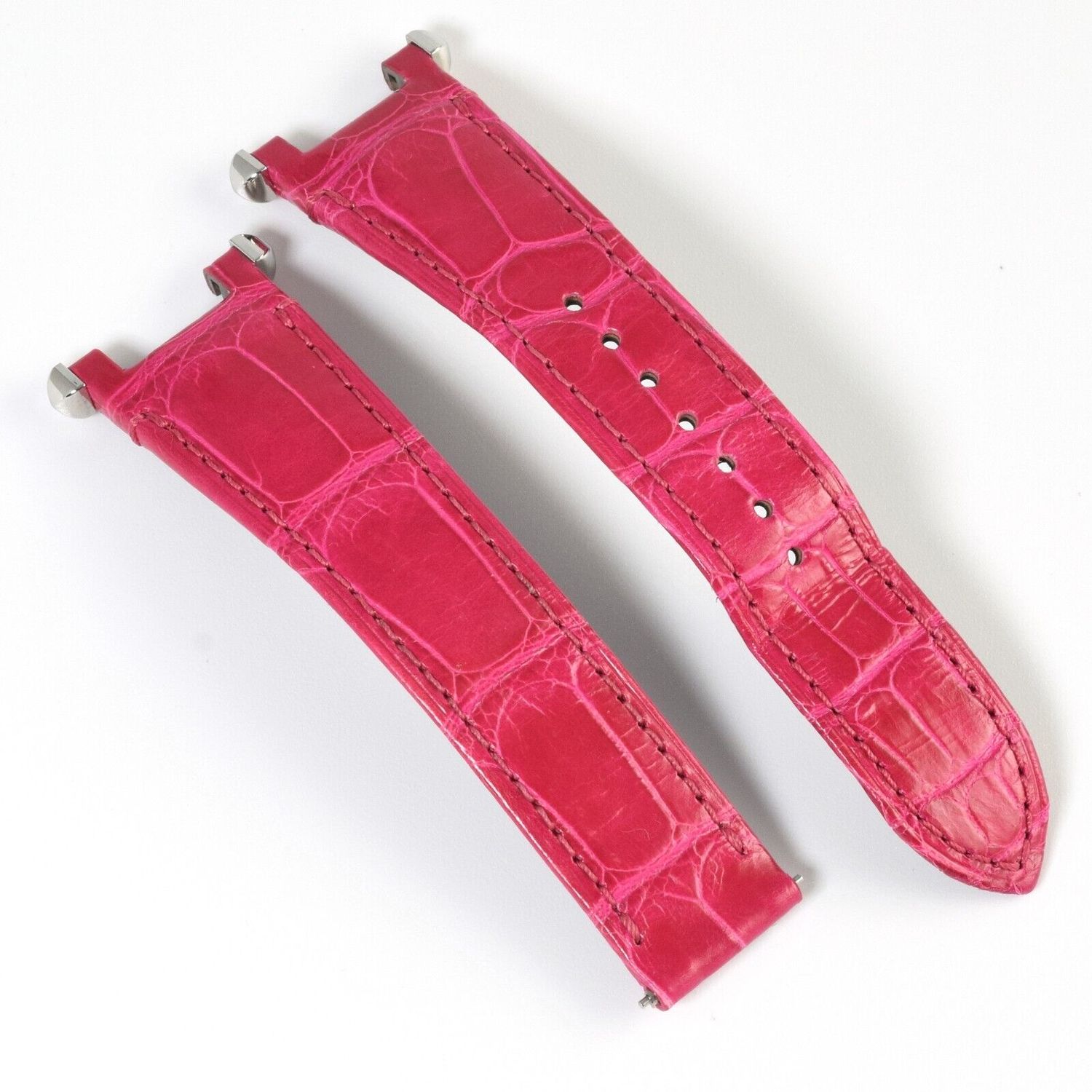 Authentic Cartier Pasha 35mm quick-release watch strap in pink alligator leather, 19mm wide at the lugs with integrated release tabs