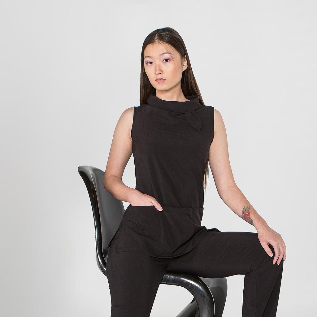 Gar. Vestido s/ manga Cuello Vuelta