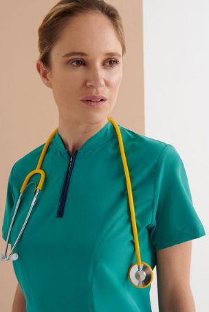 Casaca Sanitaria Cuello Mao Slim Fit Sra