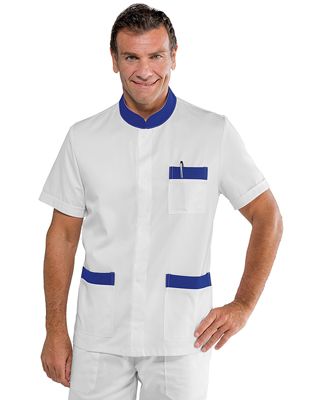 Is. Casaca cro m/c CORFÚ , blanca c/ vivo Blu cina, cuello mao, corchetes ocultos, 100%alg Is. Casaca cro m/c CORFÚ , blanca c/ vivo Blu cina, cuello mao, corchetes ocultos, 100%alg