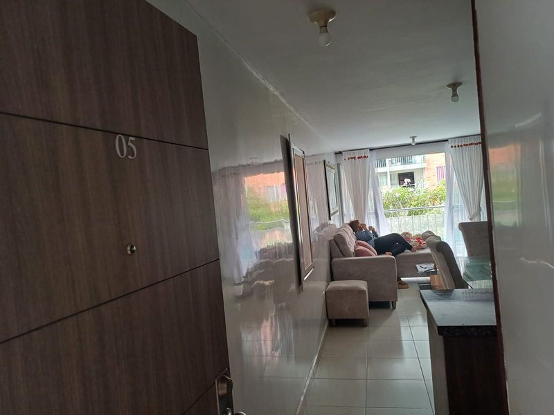 Apartamento en venta en Conjunto Los Cedros Girón