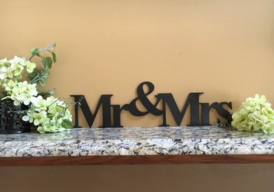 Mr &amp; Mrs - block style