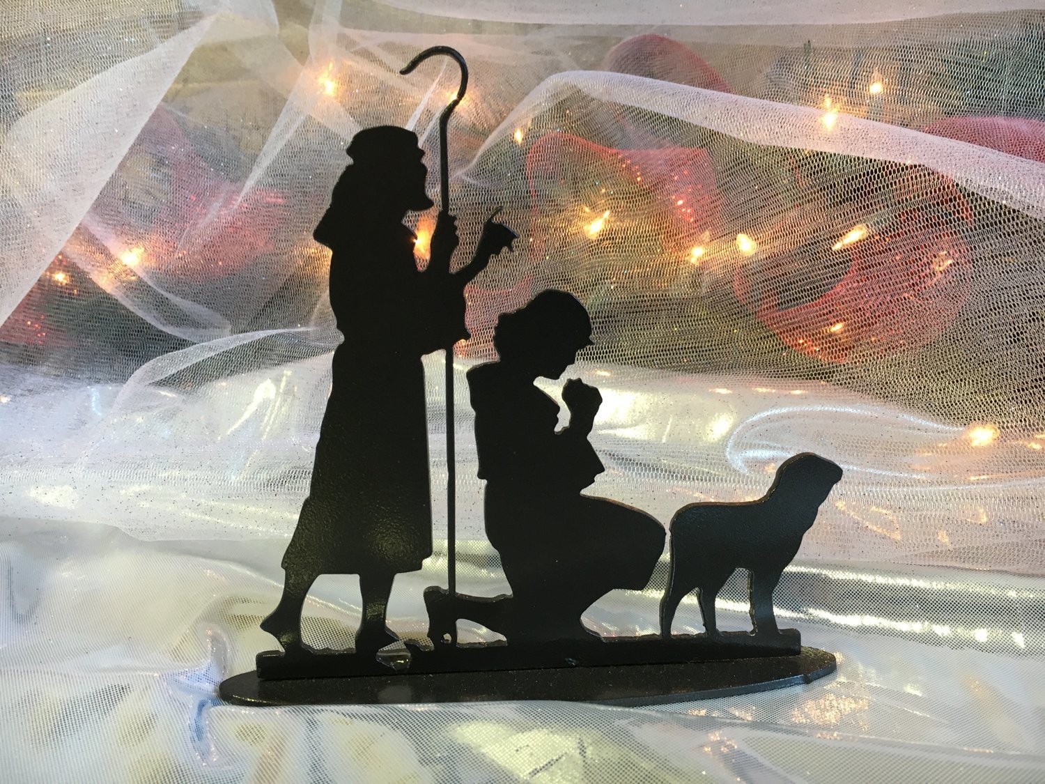 Nativity - Shepherds kneeling