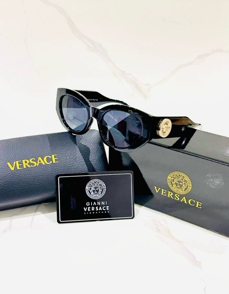 Medusa Black Small Sunglasses