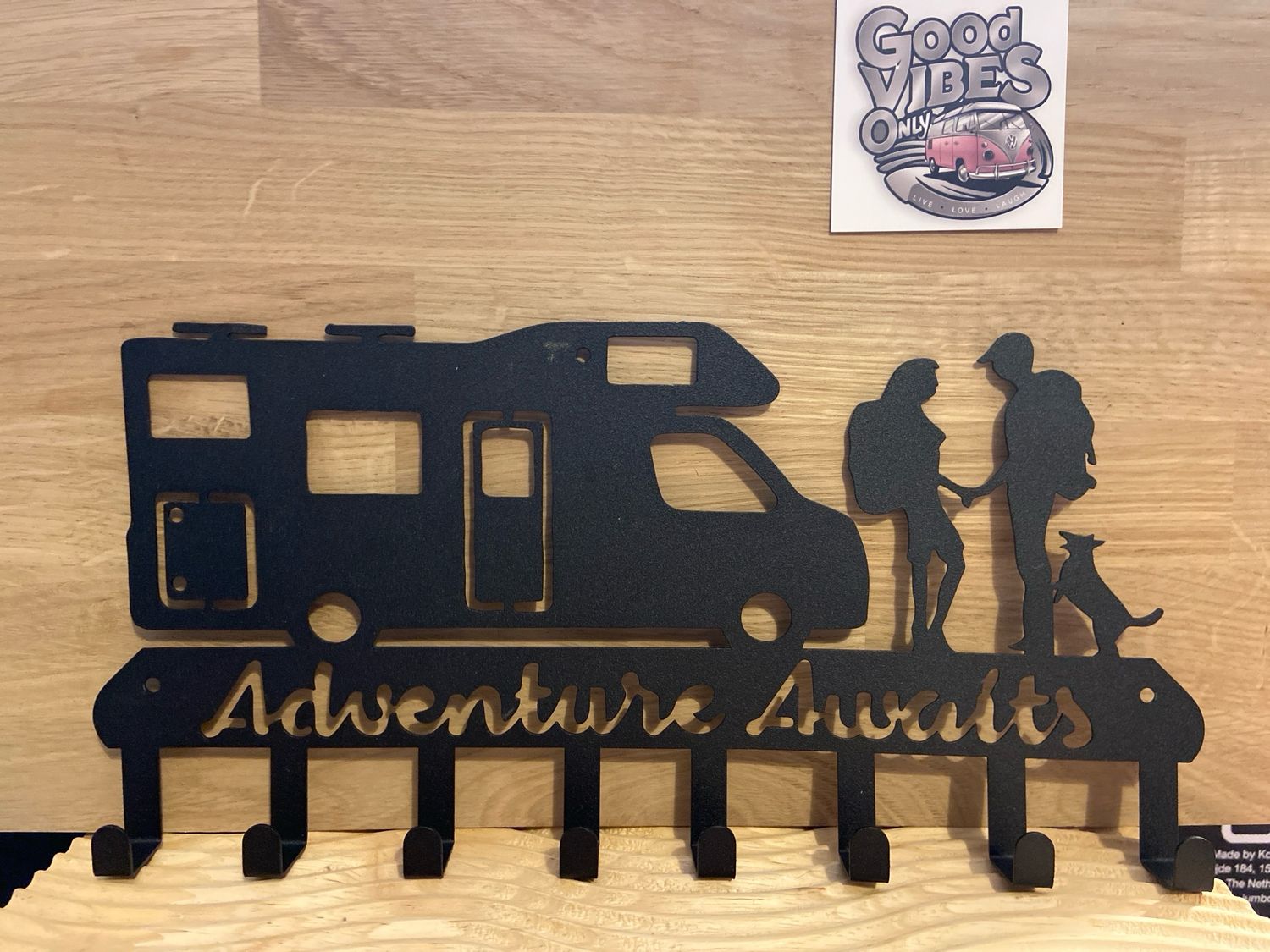 Metal Art - Adventure Awaits