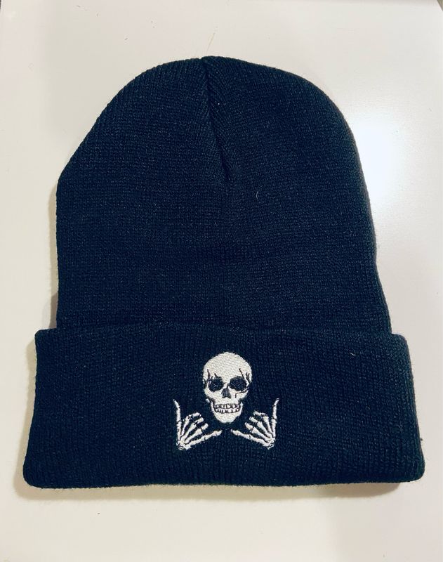 Headwear - Embroidered Skull Vibes. Black.