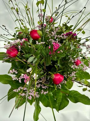 Blumenstrauß der Saison - Farbbereich Kräftig