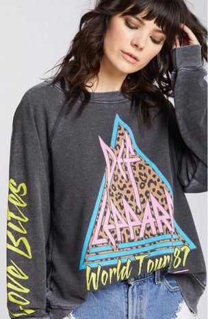 Def leopard crew neck