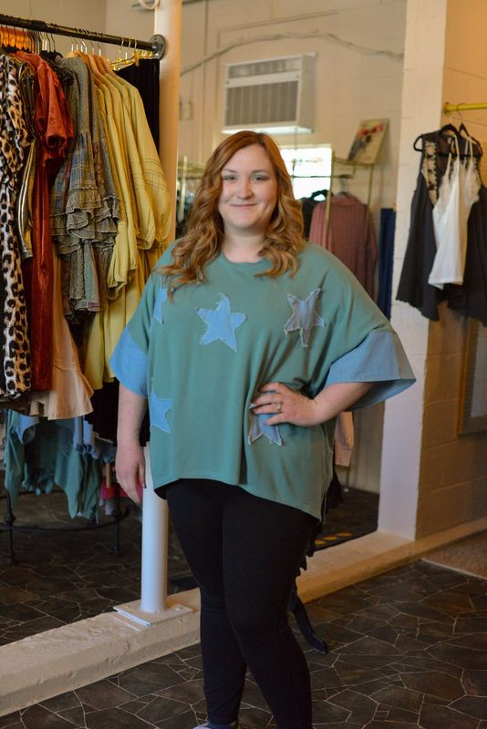 Sage star shirt Plus