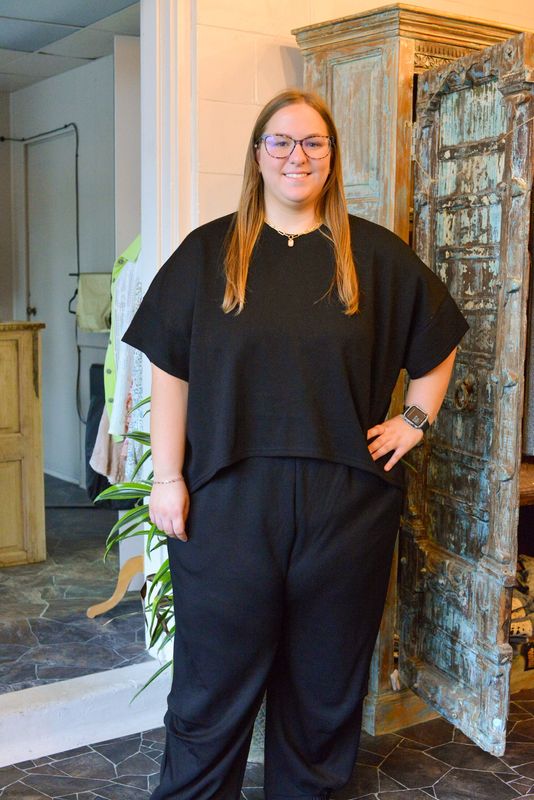 Black roomy set PLUS